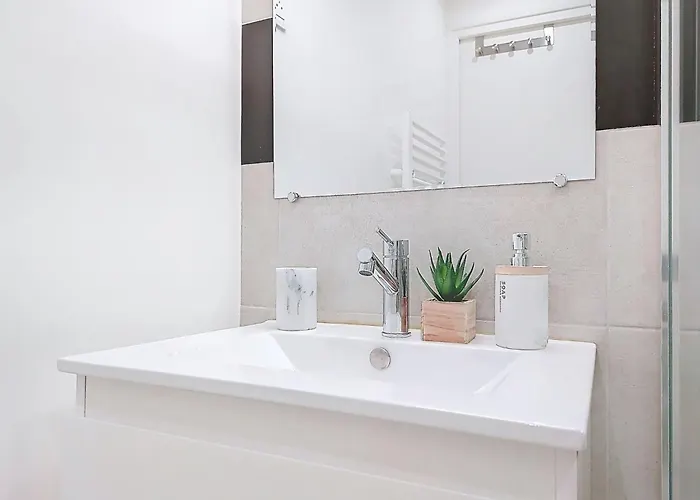 Apartment Le Etoile By Interhome Nizza