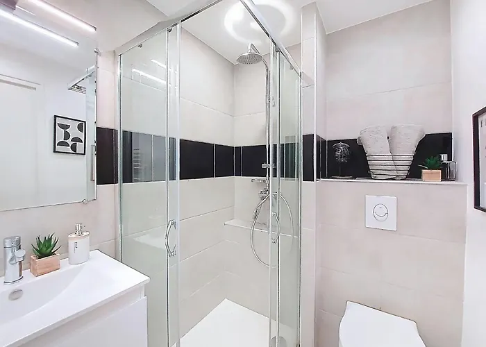 Apartment Le Etoile By Interhome Nizza